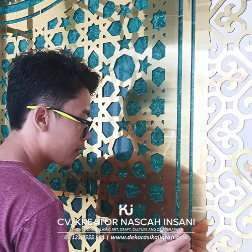 Dekorasi Kaligrafi Masjid Profesional